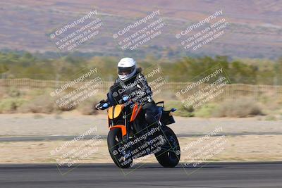 media/Nov-06-2023-Moto Forza (Mon) [[ce023d0744]]/4-Beginner Group/Session 4 (Turns 2 and 1 Exit)/